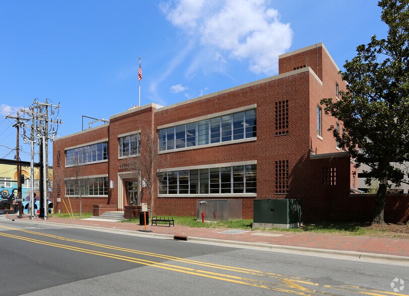 More Photos Of 710 W Main St, Durham Research And Development For Lease