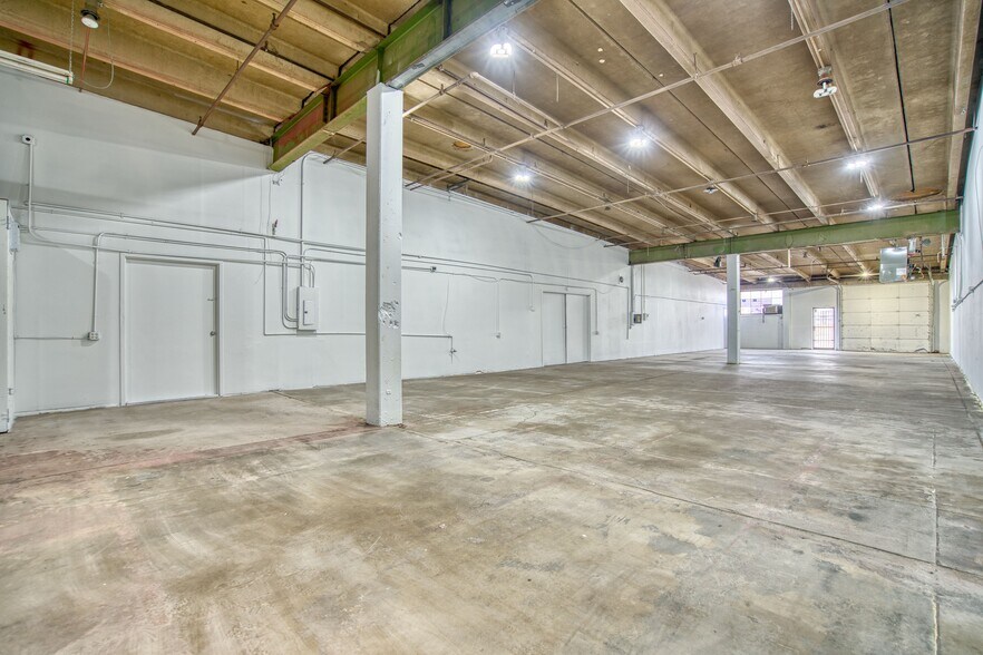 More Photos Of 555 Alter St, Broomfield Service For Lease