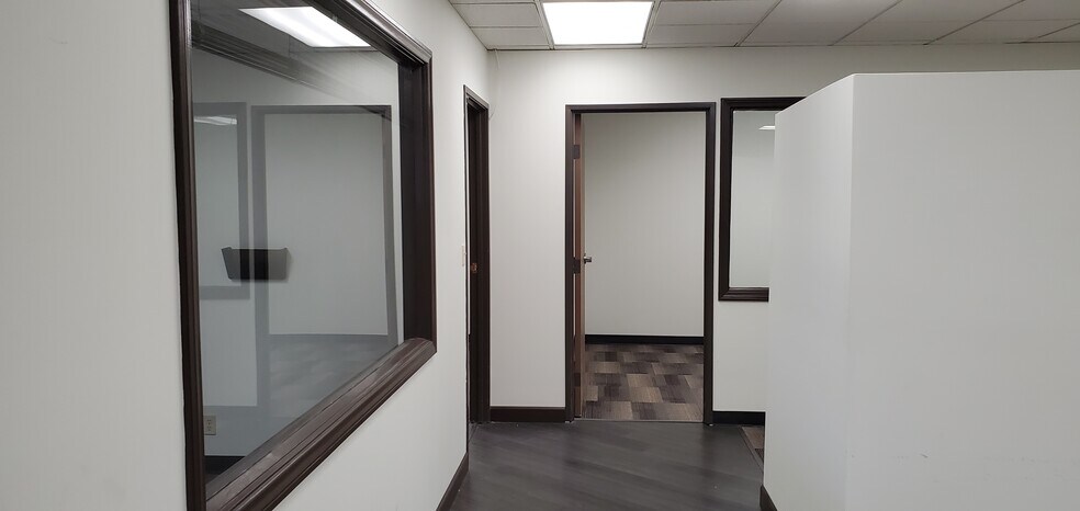 More Photos Of 1100 N Tustin Ave, Anaheim Medical For Lease