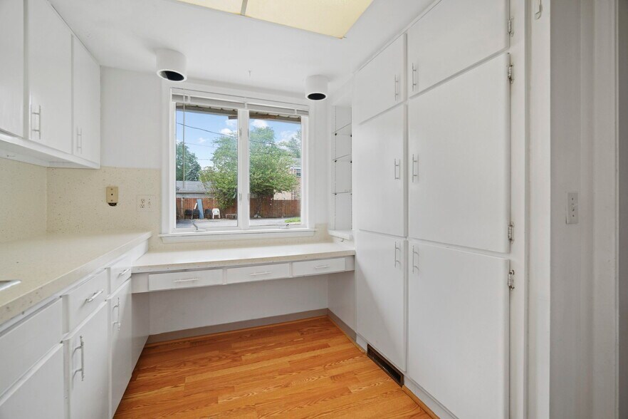 More Photos Of 4445-4455 W Sylvania Ave, Toledo Apartments For Sale