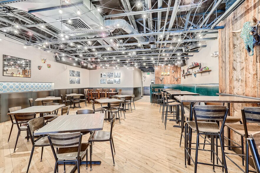 More Photos Of 1035 Pearl St, Boulder Office For Sale