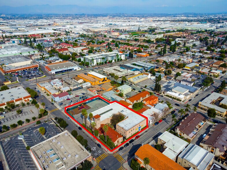 More Photos Of 2665 Clarendon Ave, Huntington Park Religious Facility For Lease