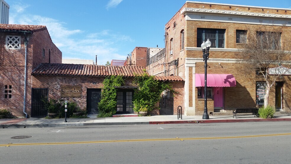 More Photos Of 300-312 N Broadway, Santa Ana Storefront Retail Office For Lease