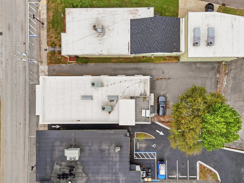 More Photos Of 1611 Atlantic Blvd, Jacksonville Storefront Retail Office For Sale