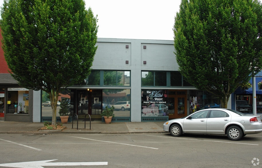 More Photos Of 108-116 NW 2nd St, Corvallis Storefront For Sale