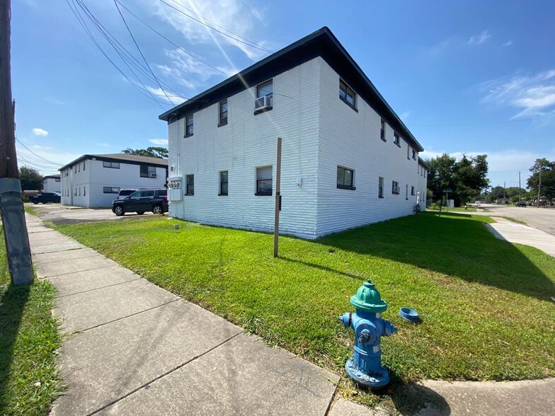 More Photos Of 5408 Market St, Houston Apartments For Sale