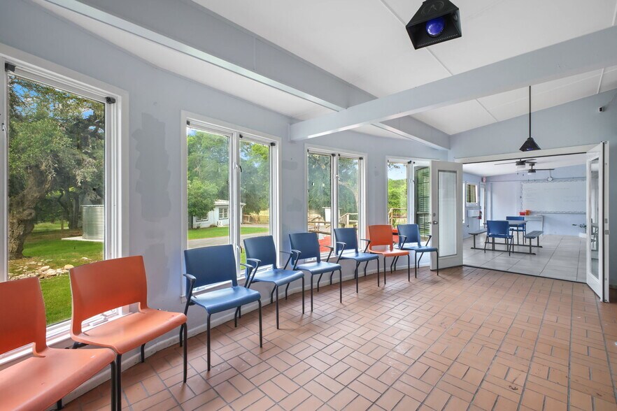 More Photos Of 319 Los Indios Ranch Rd, Boerne Specialty For Sale