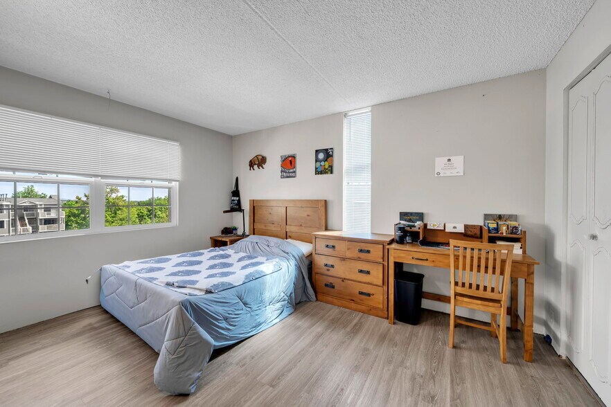 More Photos Of 805 29th St, Boulder Apartments For Sale