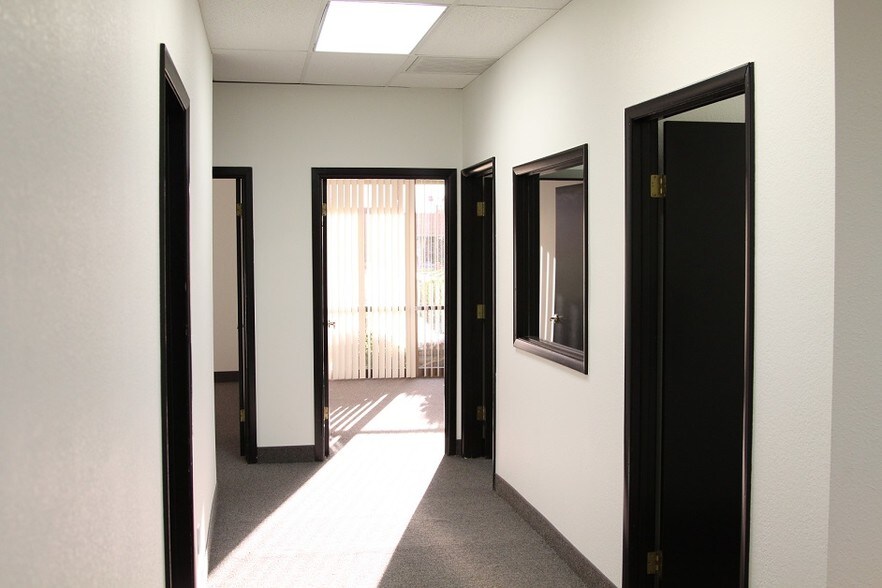 More Photos Of 1455-1515 E Tropicana Ave, Las Vegas Unknown For Lease