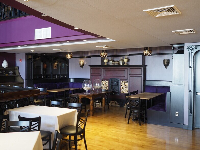 More Photos Of 91 Main St, Nyack Storefront Retail Residential For Lease