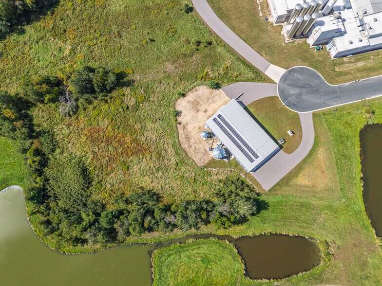 More Photos Of 605 Greenway Ct, Reedsburg Industrial For Sale