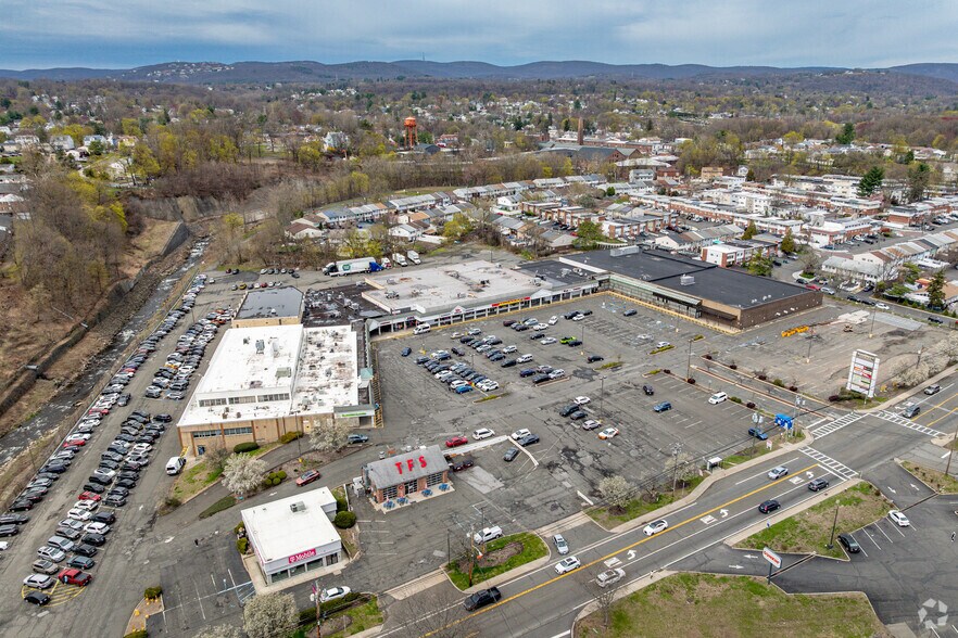 Primary Photo Of 45 S Route 9W, West Haverstraw Unknown For Lease