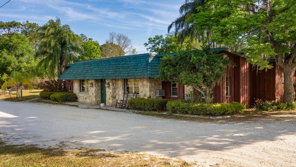 More Photos Of 12500 State Road 33, Groveland Restaurant For Sale