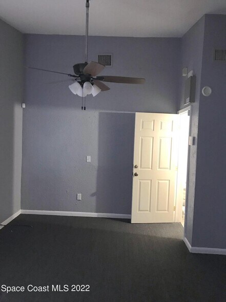 More Photos Of 3239 Hwy 1 N, Mims Office For Lease