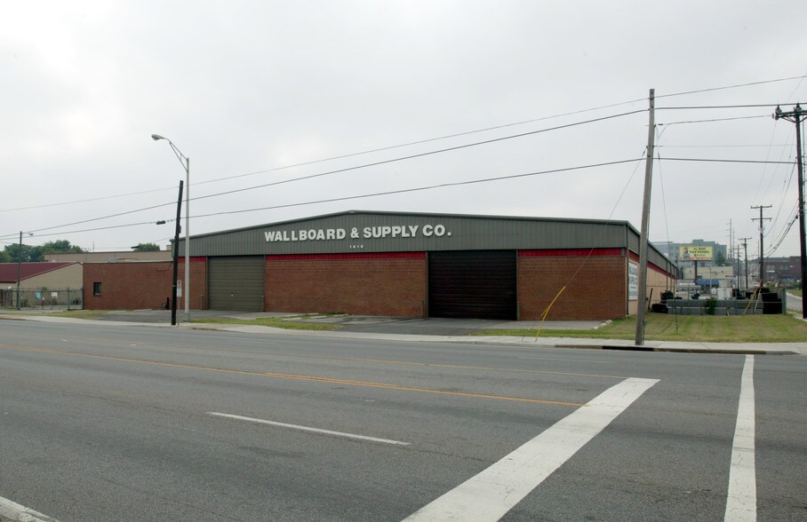 More Photos Of 1619 Charlotte Ave, Nashville Warehouse For Lease