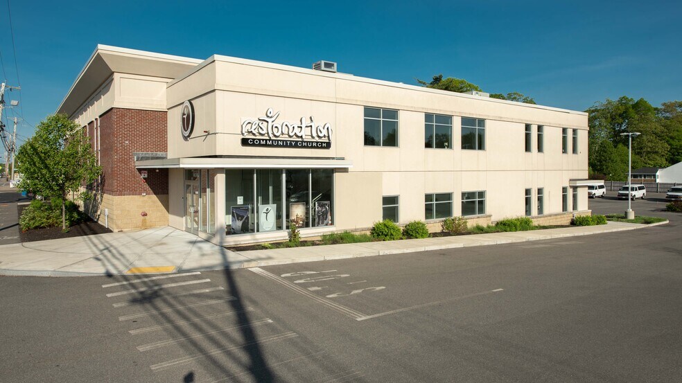 More Photos Of 661 Centre St, Brockton Medical For Sale