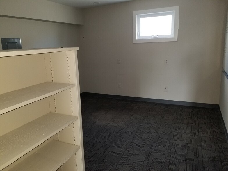 More Photos Of 241 Maple Ave, Red Bank Medical For Lease