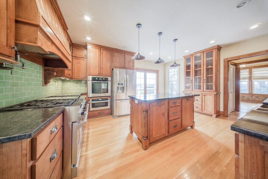 More Photos Of 1601 E State Route 72, Rolla Specialty For Sale