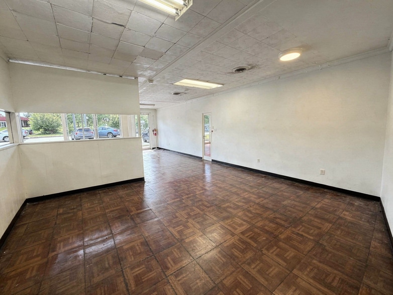 More Photos Of 3685 Chamblee Dunwoody Rd, Chamblee Unknown For Lease