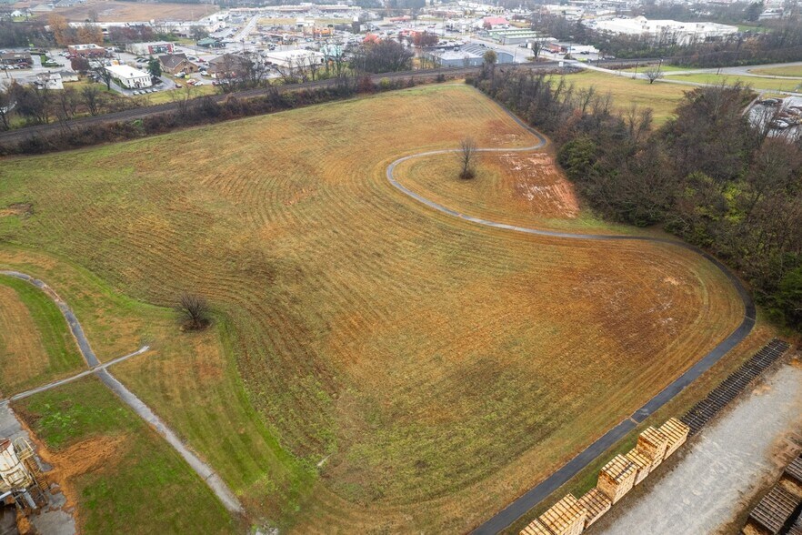 More Photos Of 105 S Austin Rd, Morristown Manufacturing For Sale