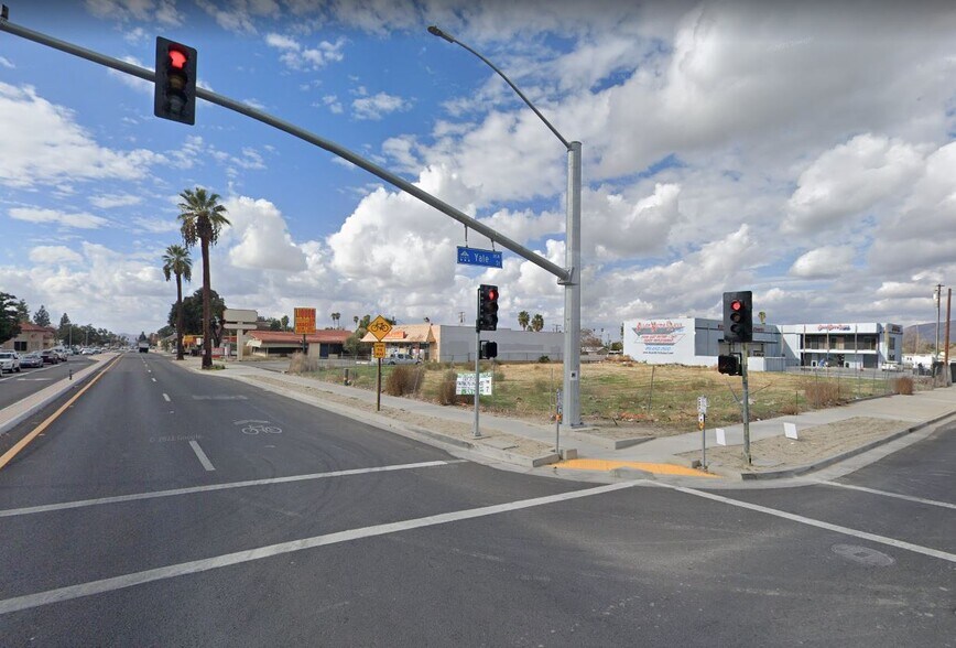 More Photos Of 2080 Florida Ave E, Hemet Land For Lease