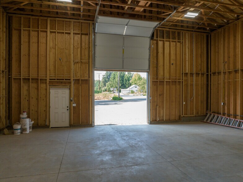 More Photos Of 3061 Odell Hwy, Hood River Specialty For Sale