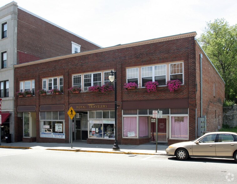 More Photos Of 2 Monument Sq, Woonsocket Medical For Sale