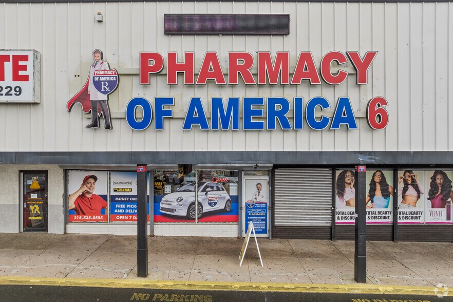More Photos Of 915-919 Levick St, Philadelphia Storefront For Sale