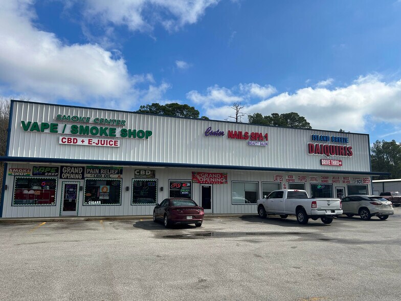 More Photos Of , Center General Retail For Sale