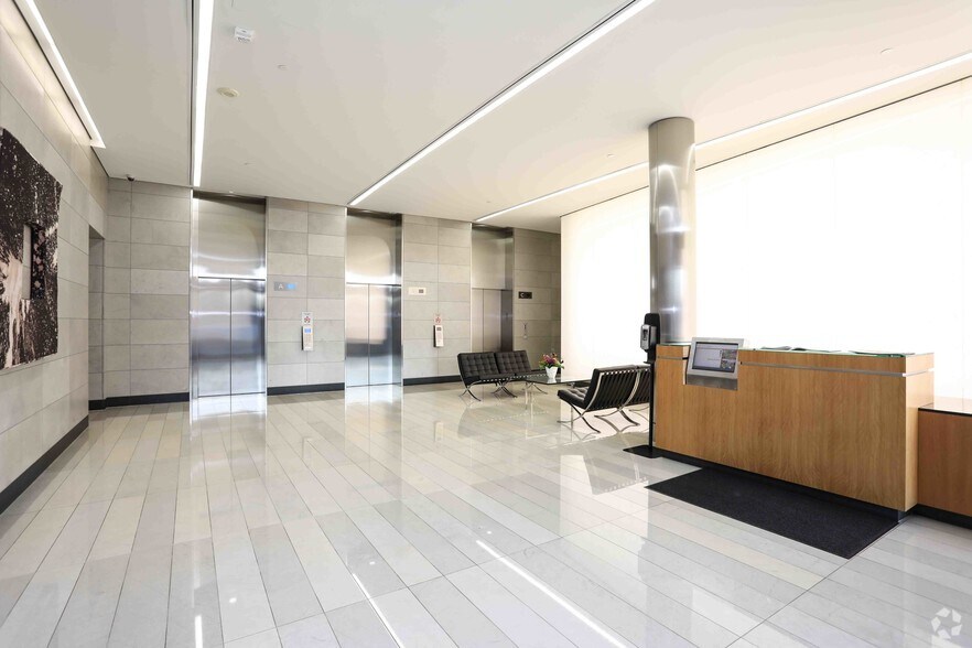 More Photos Of 7550 Wisconsin Ave, Bethesda Office For Lease