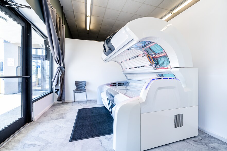 More Photos Of 410 N 2nd St, Niles General Retail For Sale