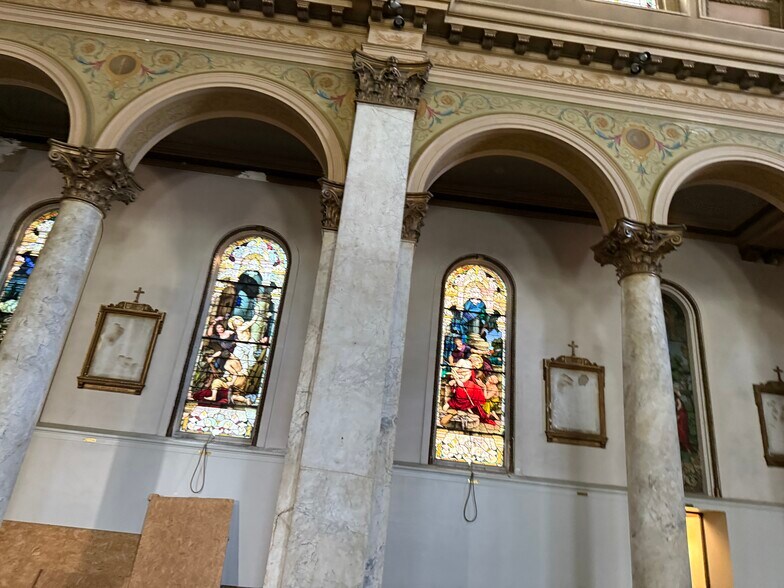 More Photos Of 3500 Montgomery Rd, Cincinnati Religious Facility For Sale