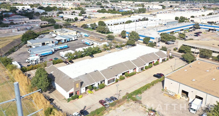 Primary Photo Of 11029 Shady Trl, Dallas Office For Sale