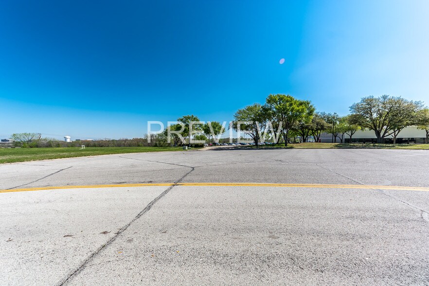 More Photos Of 2901 N Skyway Cir, Irving Land For Sale