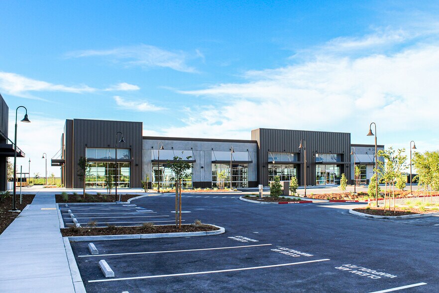 More Photos Of 301 Mace Blvd, Davis Unknown For Lease