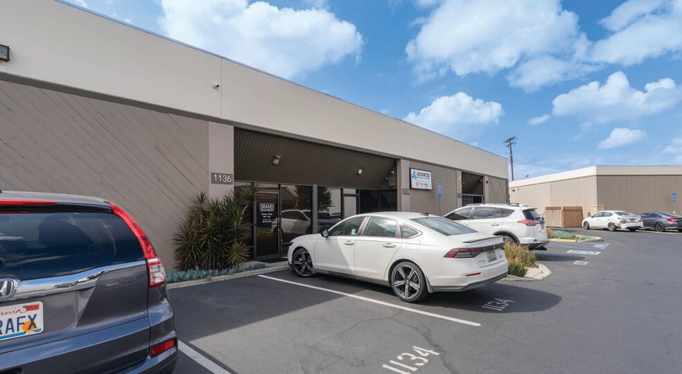 More Photos Of 1132-1140 E Valencia Dr, Fullerton Warehouse For Sale