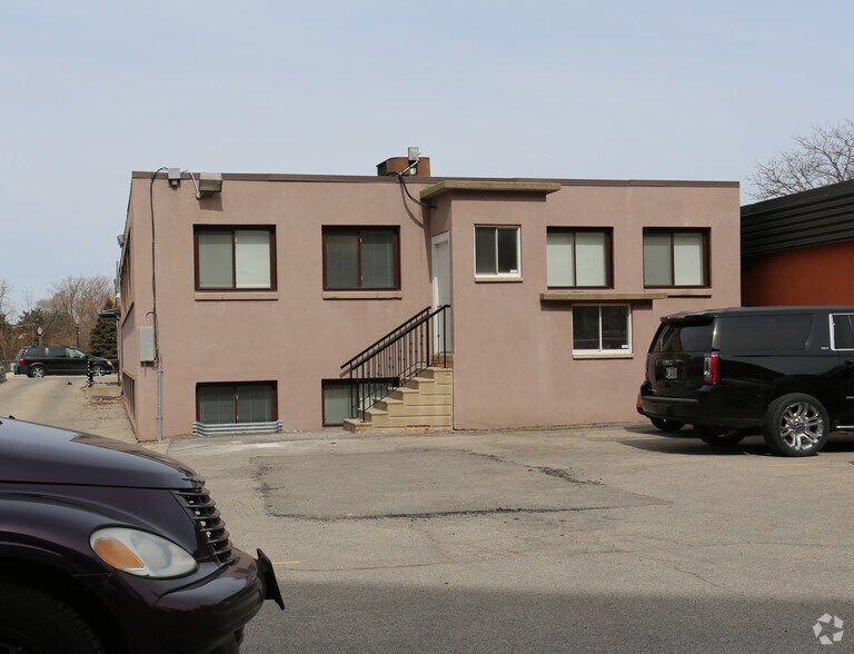 More Photos Of 70 King St E, Hamilton Storefront For Lease