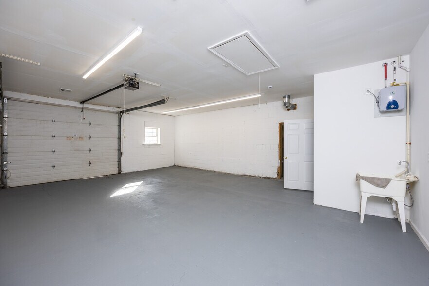 More Photos Of 320 Tilton Rd, Northfield Warehouse For Sale