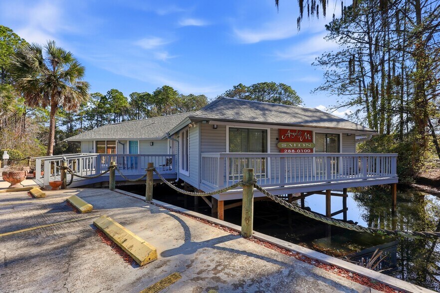 Primary Photo Of 3683 Crown Point Rd, Jacksonville Storefront Retail Office For Sale