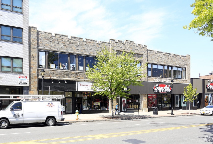 More Photos Of 178 Mamaroneck Ave, White Plains Storefront Retail Office For Lease