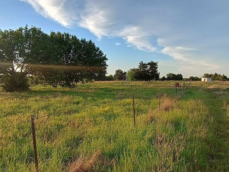 More Photos Of 5330 E Interstate 30, Campbell Land For Lease