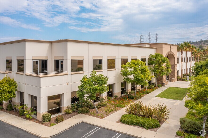 More Photos Of 1211 Puerta del Sol, San Clemente Office For Lease