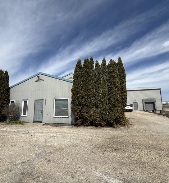 Primary Photo Of 383 Gunn Rd, Winnipeg Industrial For Sale