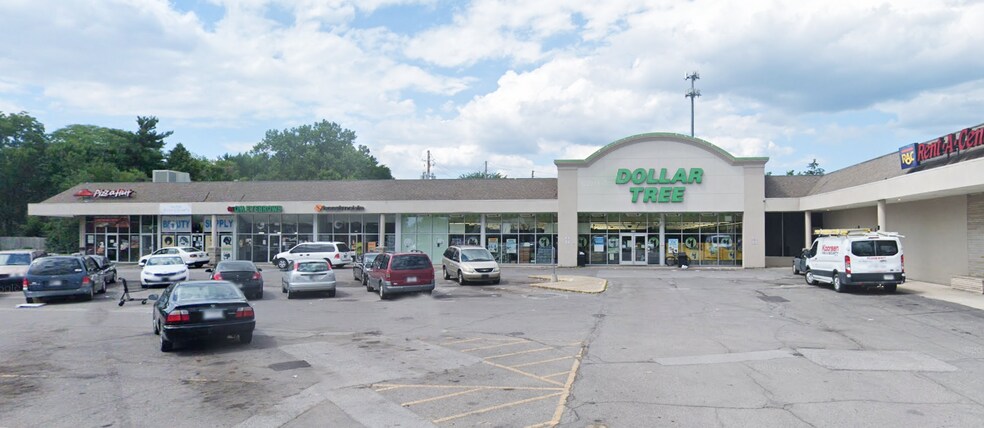 More Photos Of 5924-5940 E 10th St, Indianapolis Unknown For Lease