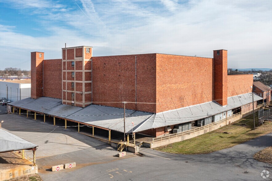 Primary Photo Of 605-625 N Loudoun St, Winchester Refrigeration Cold Storage For Lease