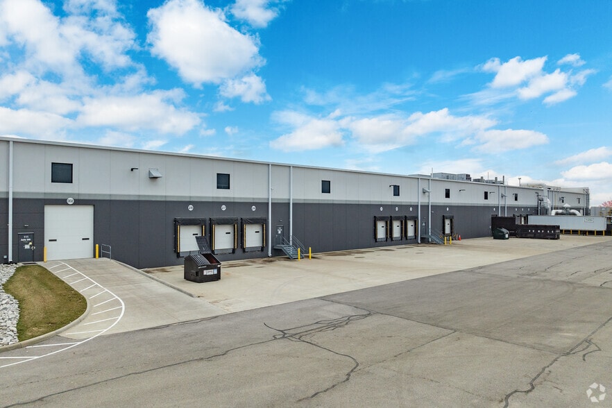 More Photos Of 9360 Innovation Campus Way, New Albany Warehouse For Lease