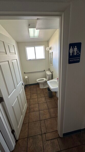 More Photos Of 7630 W 39th Ave, Wheat Ridge Medical For Lease