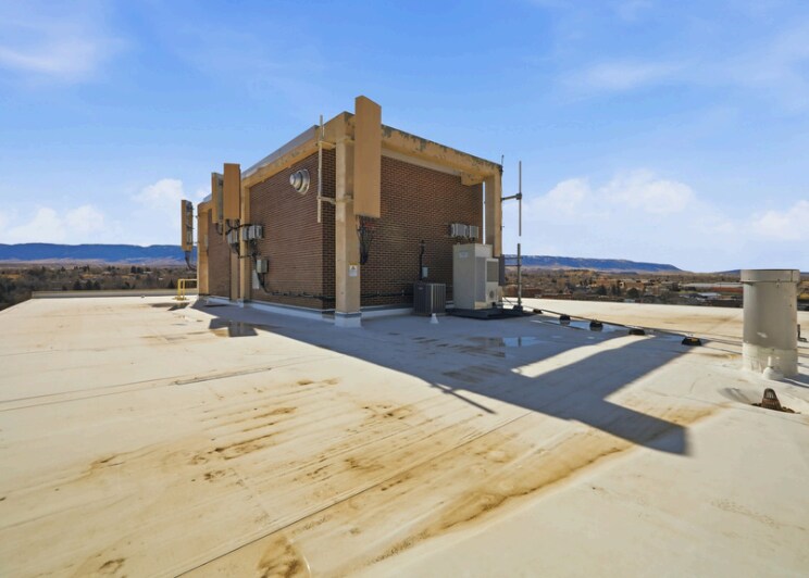 More Photos Of 300 E Collins Dr, Casper Apartments For Sale