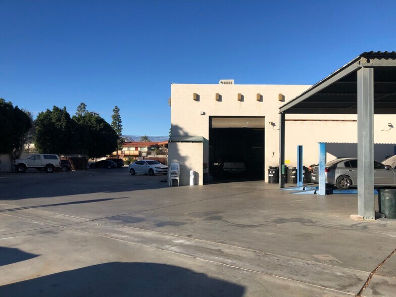 More Photos Of 46780 Clinton St, Indio Warehouse For Sale