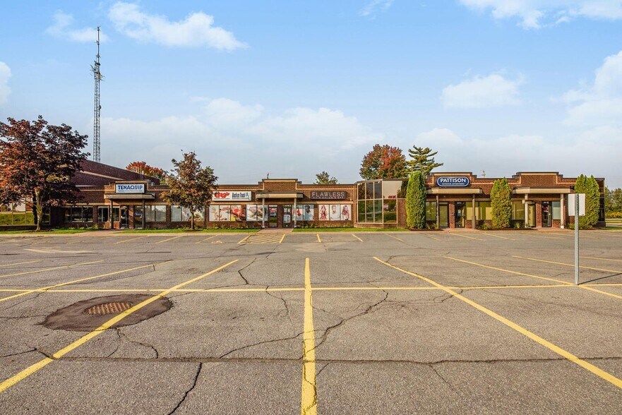 Primary Photo Of 6 Antares Dr, Ottawa Office For Lease